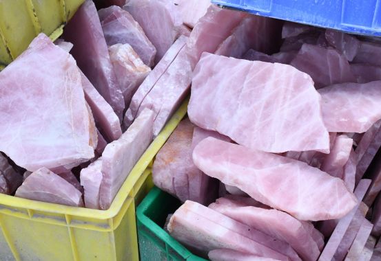 Deyi Gem Co. Ltd4